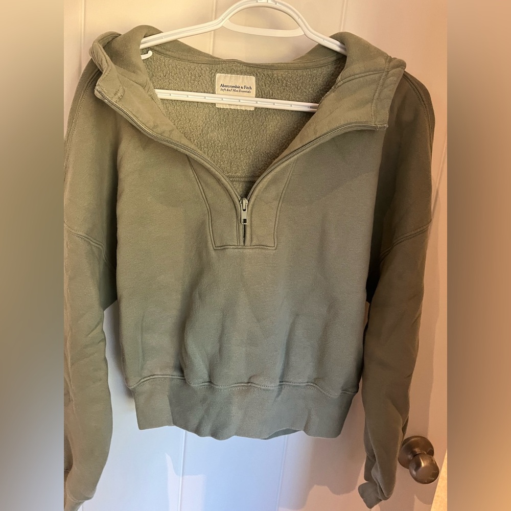 Abercrombie & Fitch Soft Sage Pullover